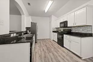 3117 Royal Crest Dr, Fort Worth, TX 76140 - Photo 7