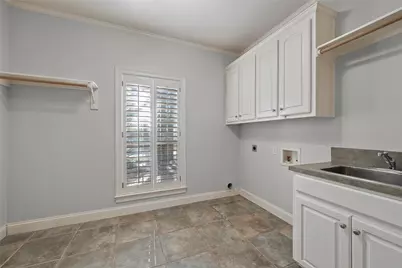 2021 Pebble Brook Circle, McGregor, TX 76657 - Photo 19