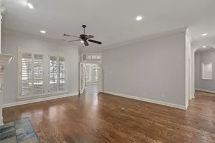 2021 Pebble Brook Cir, McGregor, TX 76657 - Photo 11