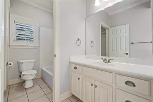 2021 Pebble Brook Cir, McGregor, TX 76657 - Photo 33