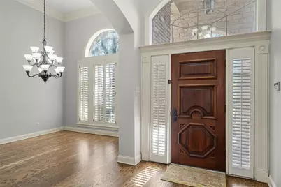 2021 Pebble Brook Circle, McGregor, TX 76657 - Photo 3