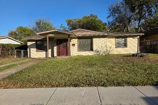 118 Fielding Dr, Mesquite, TX 75149 - Photo 1