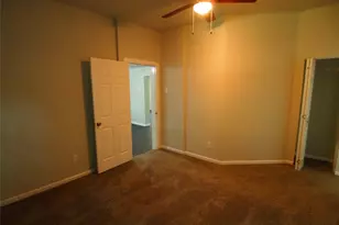 502 S Rusk St, Sherman, TX 75090 - Photo 11