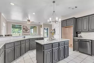 1200 E Remington Park Dr, Talty, TX 75160 - Photo 5