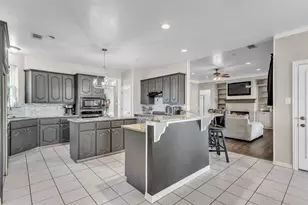 1200 E Remington Park Dr, Talty, TX 75160 - Photo 7