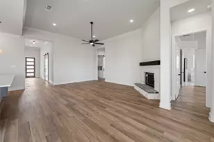 12108 Crystal Dr, Krum, TX 76249 - Photo 25