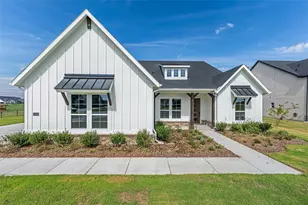 12108 Crystal Dr, Krum, TX 76249 - Photo 3