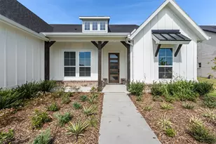 12108 Crystal Dr, Krum, TX 76249 - Photo 5