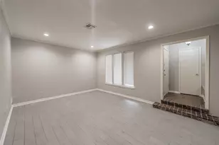 10618 Ravenscroft Dr, Dallas, TX 75230 - Photo 5