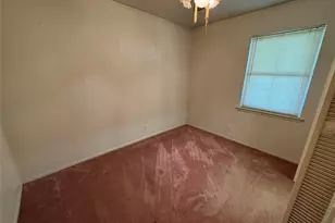 4212 Central Ln, Balch Springs, TX 75180 - Photo 11