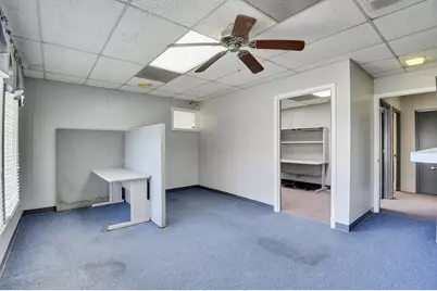 539 W Wheatland Road, Duncanville, TX 75116 - Photo 9