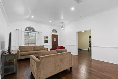 1117 SW Hillside Drive, Burleson, TX 76028 - Photo 7