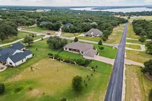 100 Helton Dr, Granbury, TX 76049 - Photo 37