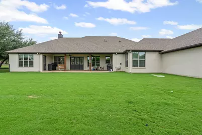 100 Helton Drive, Granbury, TX 76049 - Photo 33