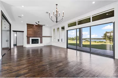 729 R C Luker Court, Granbury, TX 76048 - Photo 5