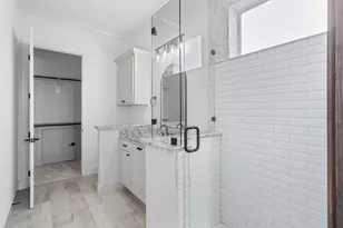 729 R C Luker Ct, Granbury, TX 76048 - Photo 29