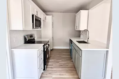 840 Potomac Drive, Lancaster, TX 75134 - Photo 5