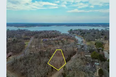 65 Alta Vista, Malakoff, TX 75148 - Photo 1