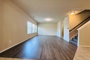 8209 Flythe Mill Rd, Fort Worth, TX 76120 - Photo 11