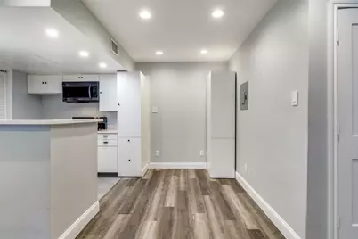 7152 Fair Oaks Avenue #1039, Dallas, TX 75231 - Photo 5