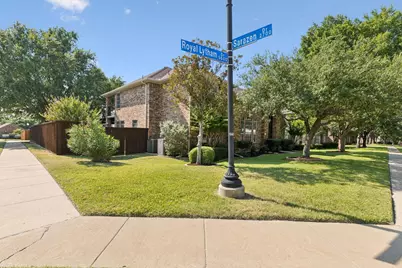 9601 Royal Lytham Drive, Plano, TX 75025 - Photo 7