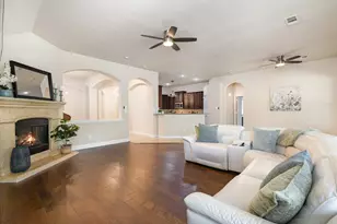 1003 Brighton St, Roanoke, TX 76262 - Photo 9