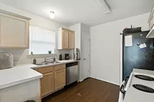 749 Oak Park Dr, Azle, TX 76020 - Photo 9