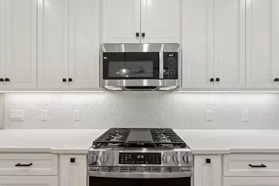 336 Camellia Drive, Hewitt, TX 76643 - Photo 11