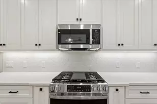 336 Camellia Dr, Hewitt, TX 76643 - Photo 11