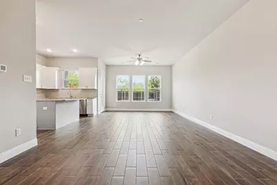 589 Hutchinson Lane, Lewisville, TX 75077 - Photo 5