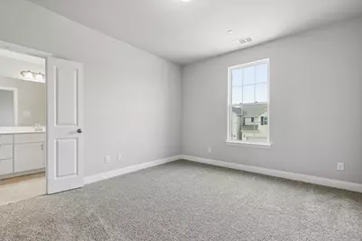 589 Hutchinson Lane, Lewisville, TX 75077 - Photo 13