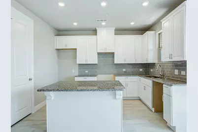 572 Hutchinson Lane, Lewisville, TX 75077 - Photo 1