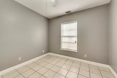 202 S Willomet Drive #2, Dallas, TX 75208 - Photo 13