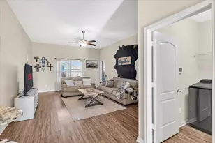 1841 Chesapeake Dr, Crowley, TX 76036 - Photo 11