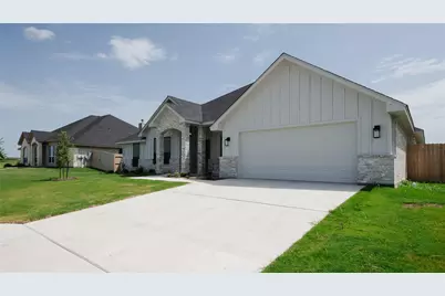 1404 Tahonta Drive, Hewitt, TX 76643 - Photo 3