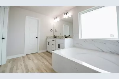 1404 Tahonta Drive, Hewitt, TX 76643 - Photo 21