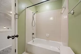 1409 Golden Gate Dr, Carrollton, TX 75007 - Photo 19