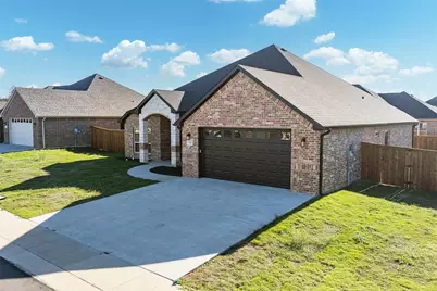 723 Cobblestone Circle, Mabank, TX 75147 - Photo 3
