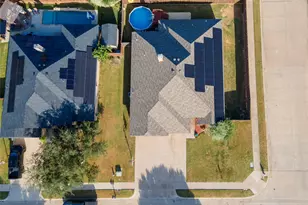 629 E Sheila Cir, Joshua, TX 76058 - Photo 3