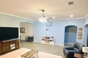 629 E Sheila Cir, Joshua, TX 76058 - Photo 5