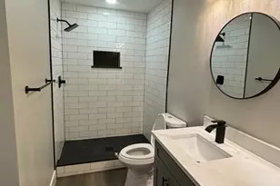 10922 Limestone Dr, Balch Springs, TX 75180 - Photo 9