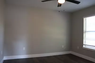 10922 Limestone Drive, Balch Springs, TX 75180 - Photo 13