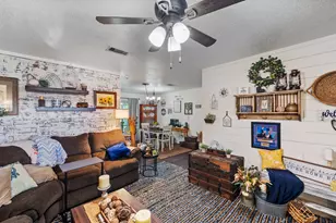 230 Dodson St, Canton, TX 75103 - Photo 3