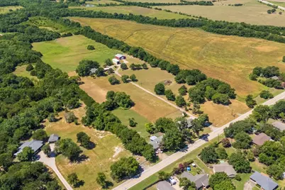 705 W Saunders, Trenton, TX 75490 - Photo 37