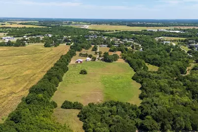 705 W Saunders, Trenton, TX 75490 - Photo 33