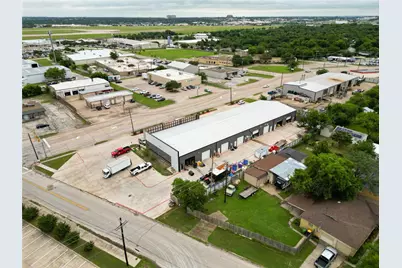 600 S Cherry Lane #E, White Settlement, TX 76108 - Photo 5