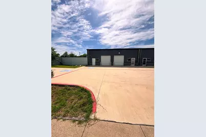 600 S Cherry Lane #C, White Settlement, TX 76108 - Photo 5