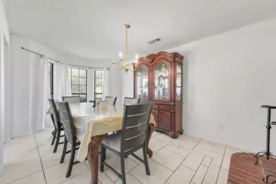 925 Clover Hill Lane, Cedar Hill, TX 75104 - Photo 3