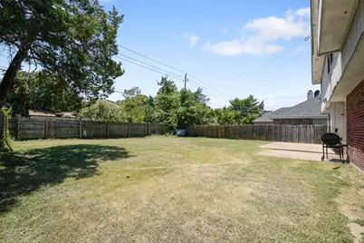 925 Clover Hill Lane, Cedar Hill, TX 75104 - Photo 23