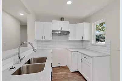 10142 Pebble Valley Lane, Dallas, TX 75217 - Photo 15